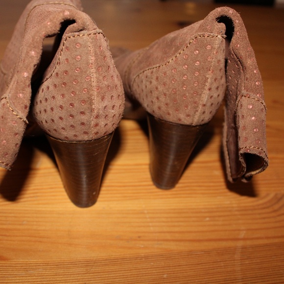 Born Dot Suede Boots - Picture 3 of 8